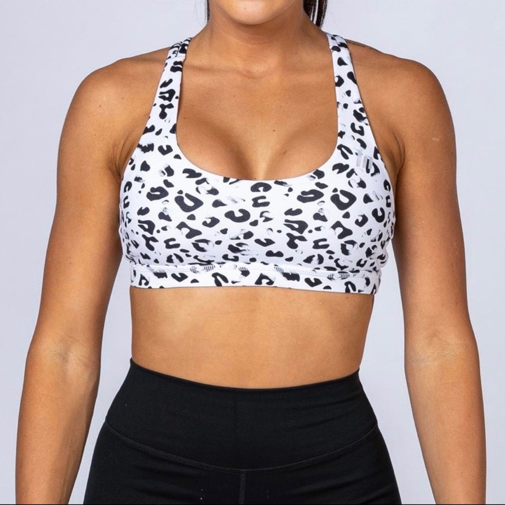 Muscle Nation snow leopard sports bra - size S
